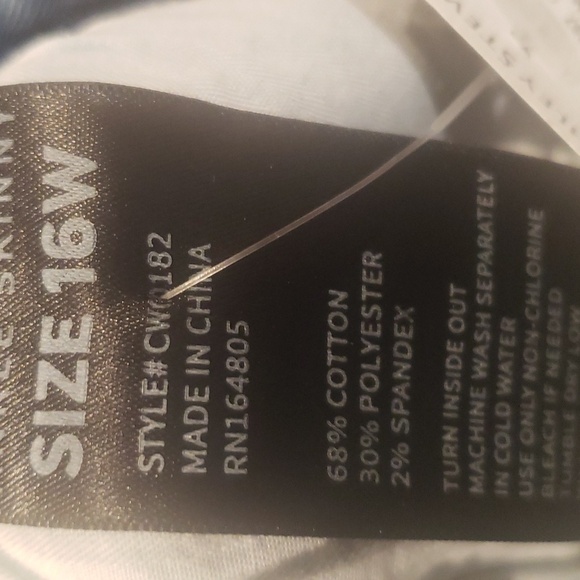 NWT Ashley Stewart Jeans. - Picture 7 of 7